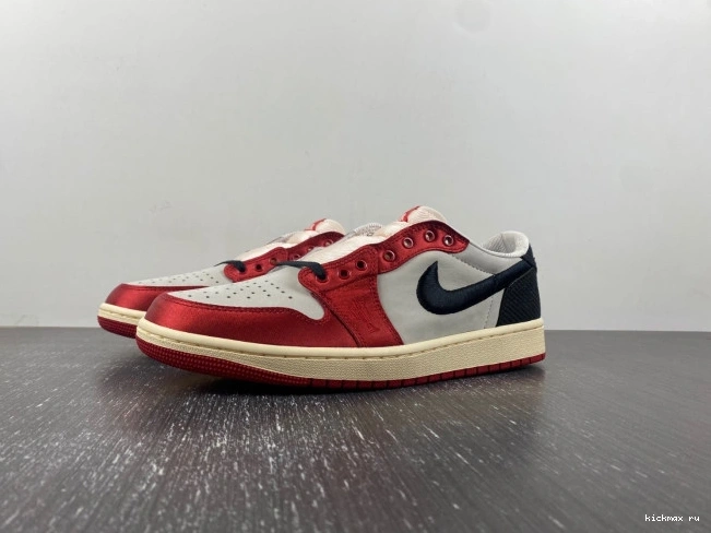 Cheap Away x Low 1 FN0432-100 OG Jordan Trophy Air Room 0714